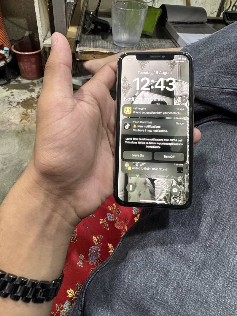 Apple iPhone X 2
