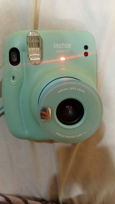 instant camera mini 11 for sale!