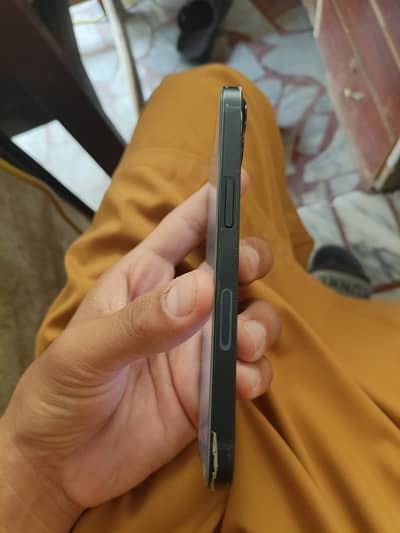 iPhone 13 - 64GB - Black - JV (Non-PTA)