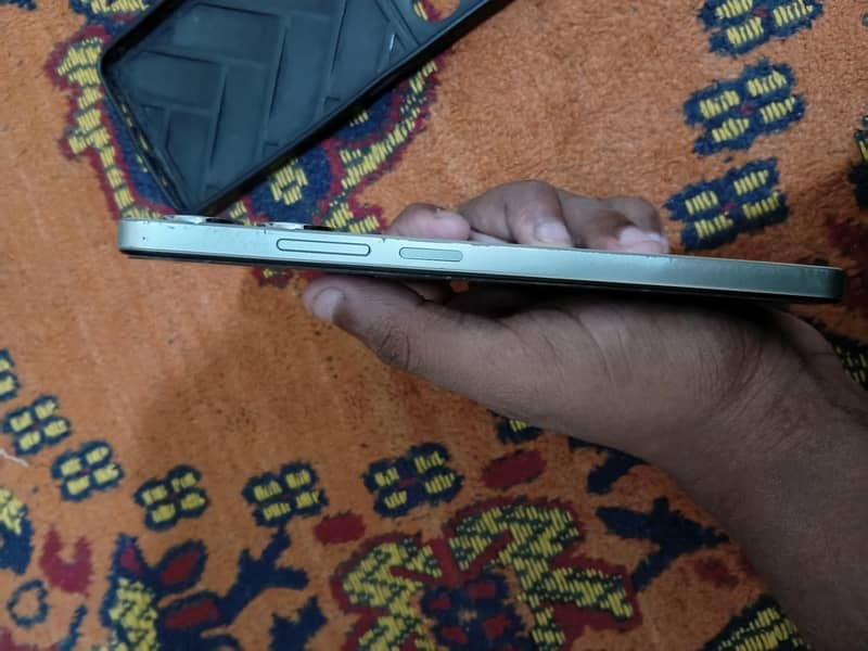 Realme Note 60x 2