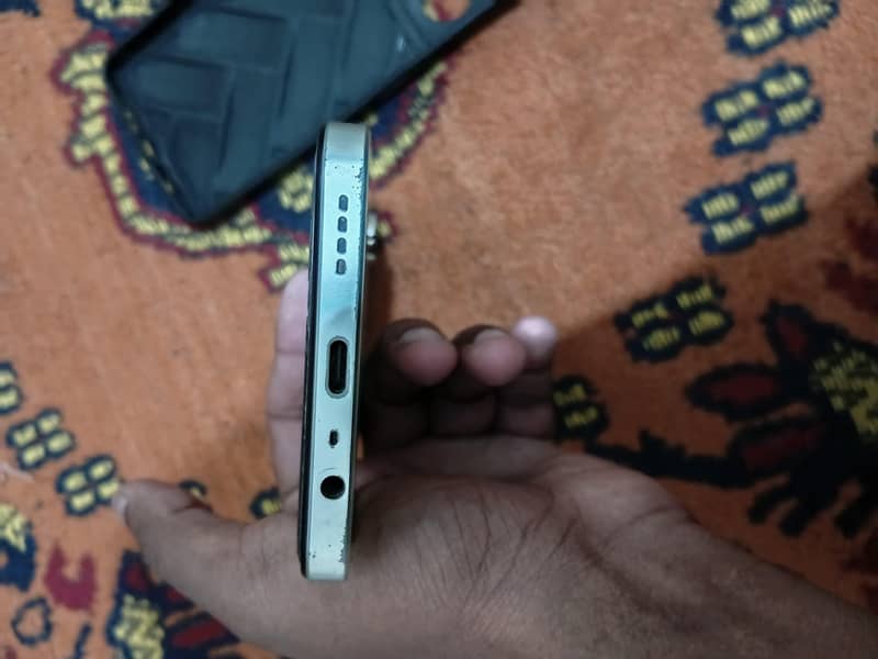 Realme Note 60x 3