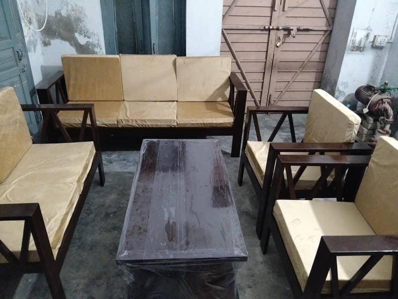 7 sitar sofa set with tabel 0
