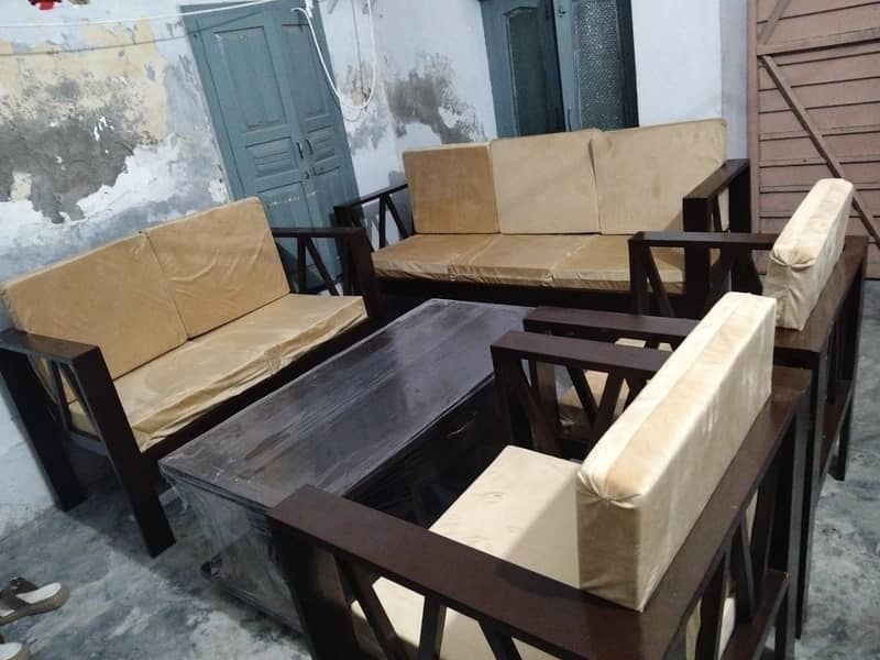 7 sitar sofa set with tabel 1