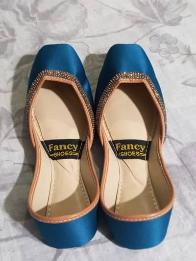 Urgent Sale: Brand New Fancy Khussa | Elegant Blue