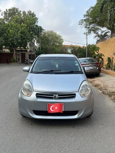 Toyota Passo 2011
