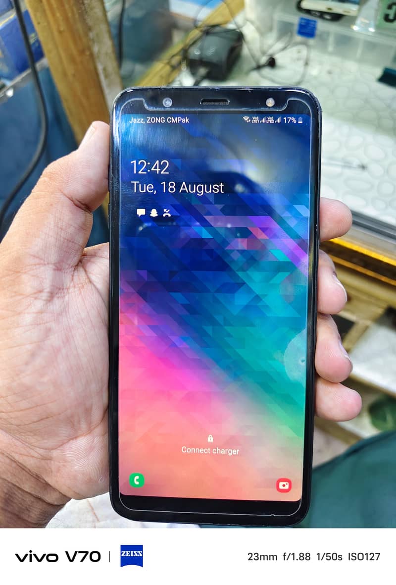 Samsung Mobile A6 Plus 2