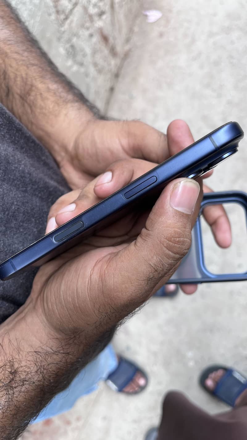Apple iPhone 17 Pro 5