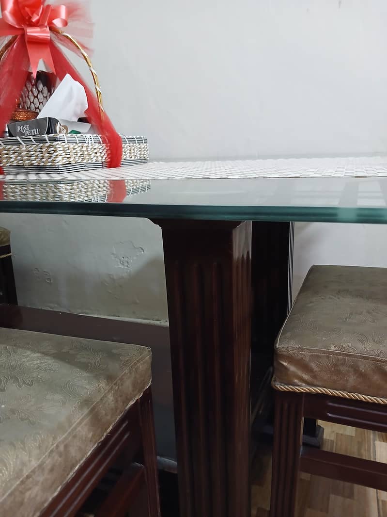 Dining table 5