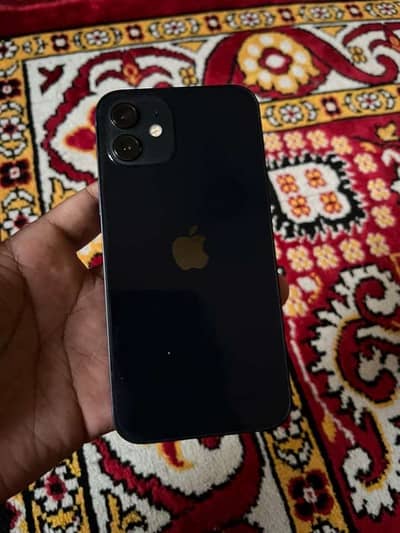 Apple iPhone 12