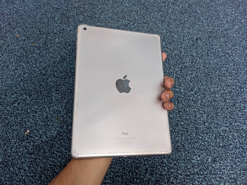 ipad 6 generation 11