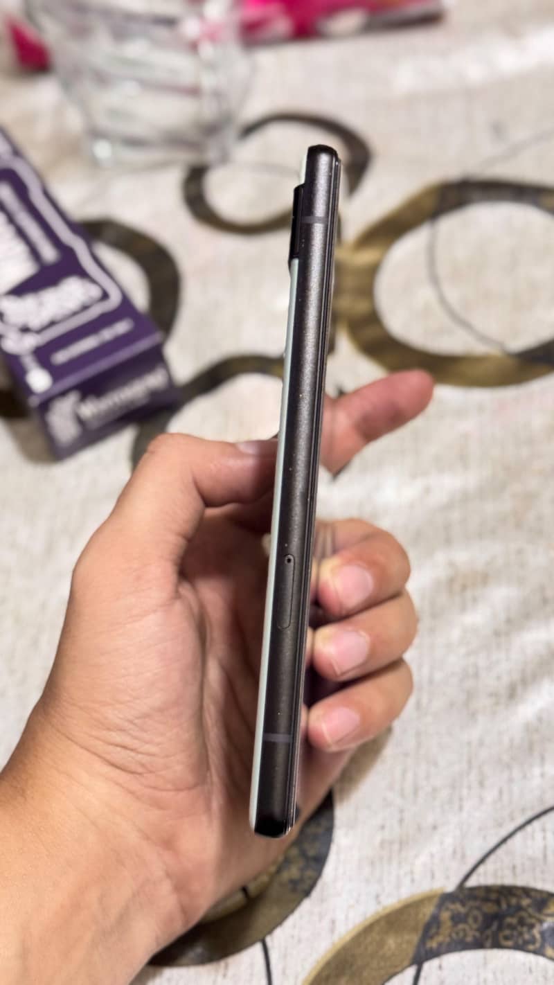 Google Pixel 6a 8