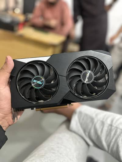 ASUS RX 6600 8GB