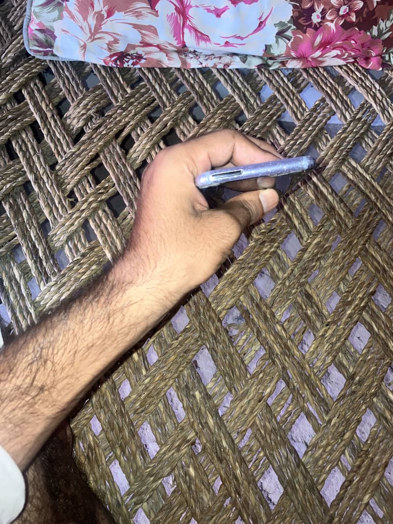 Samsung Mobile S8 Plus 2