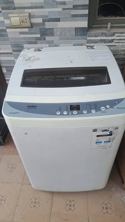 Fully automatic haier washing machine in a good condition