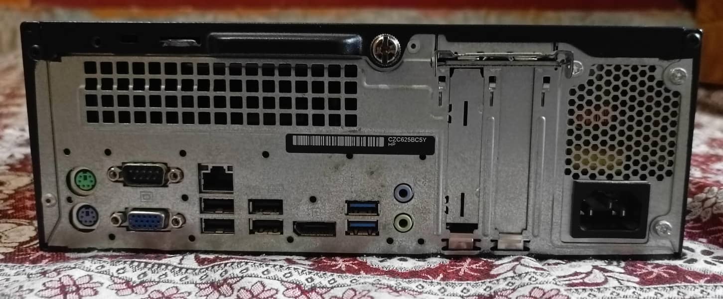 HP Desktop PC 1