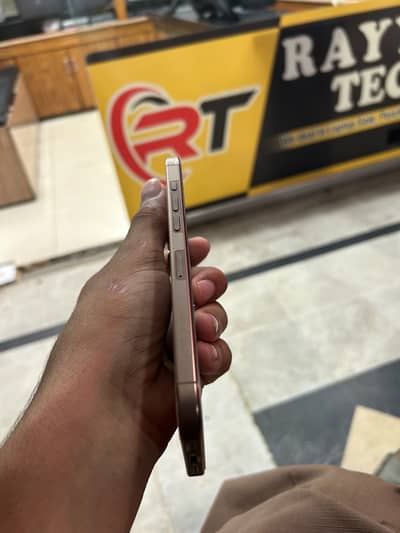 Apple iPhone 16 Pro Max