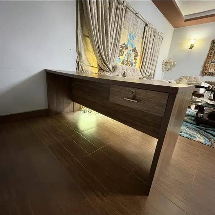 Office Table 6x2 4
