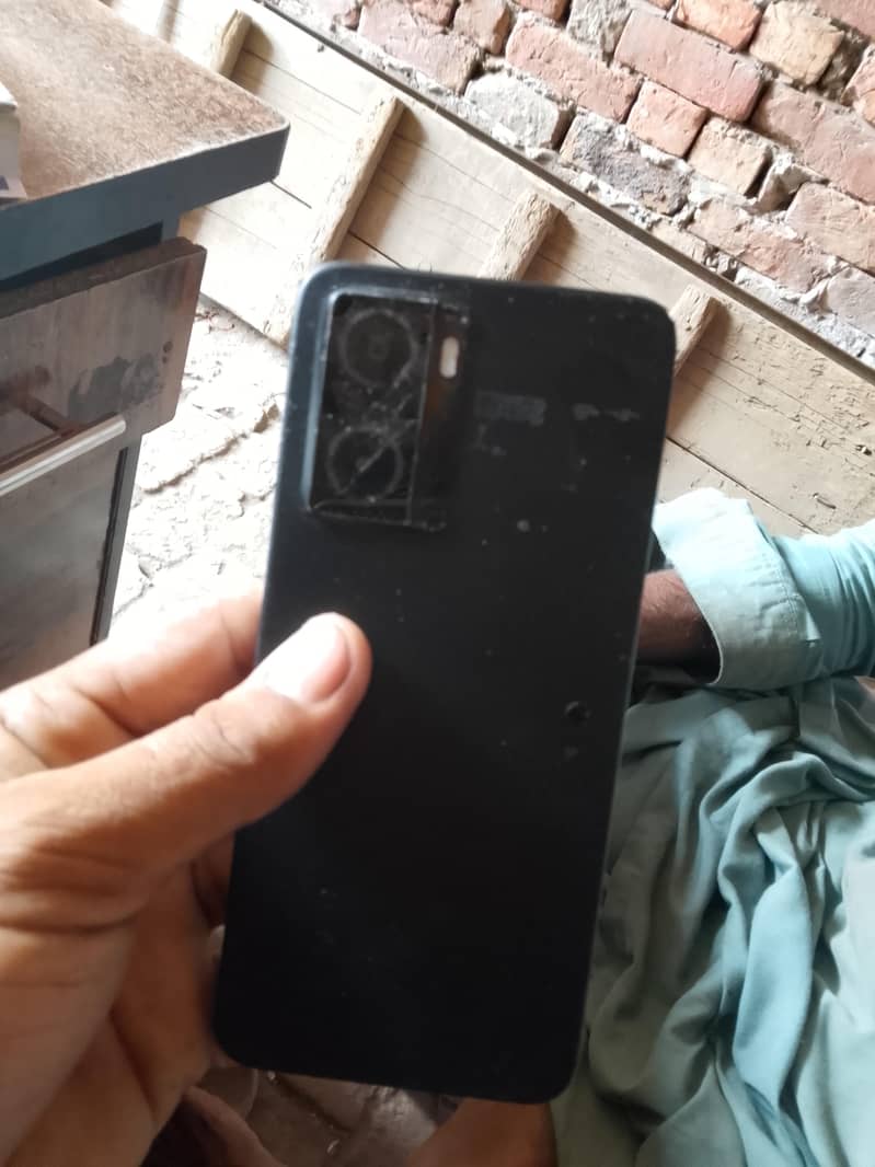 OPPO A57 1