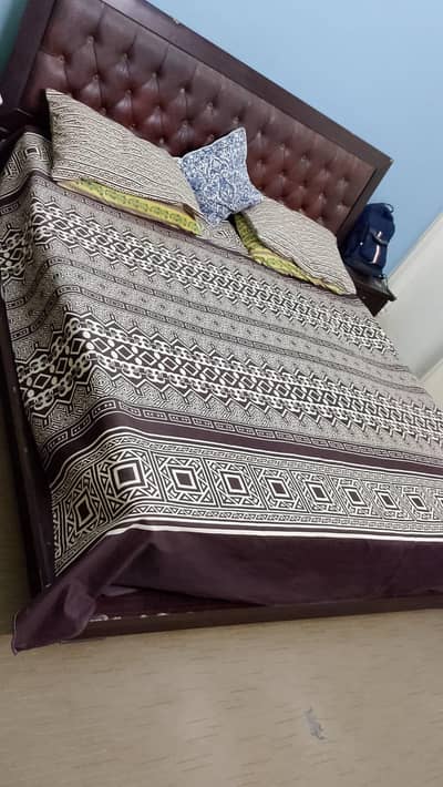Double bed with metress For sell