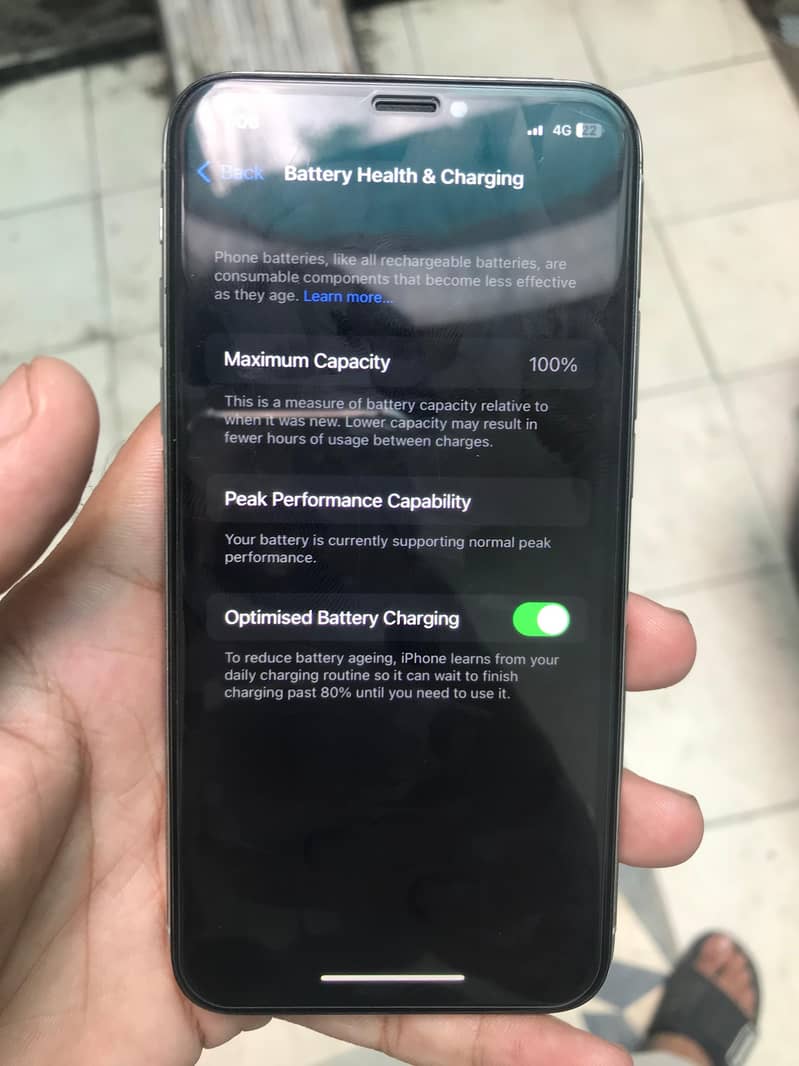 Apple iPhone X 6