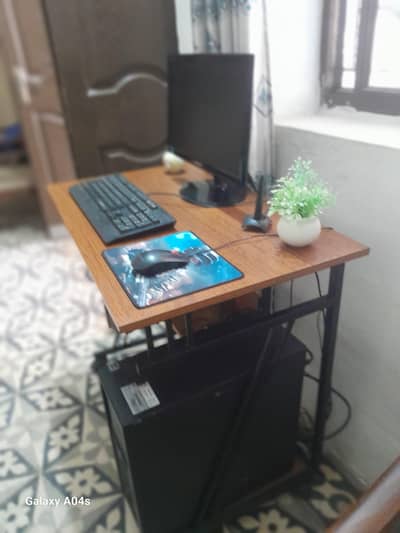 Computer Table