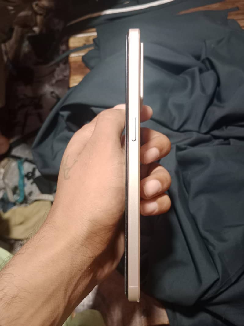 OPPO F21 Pro 3