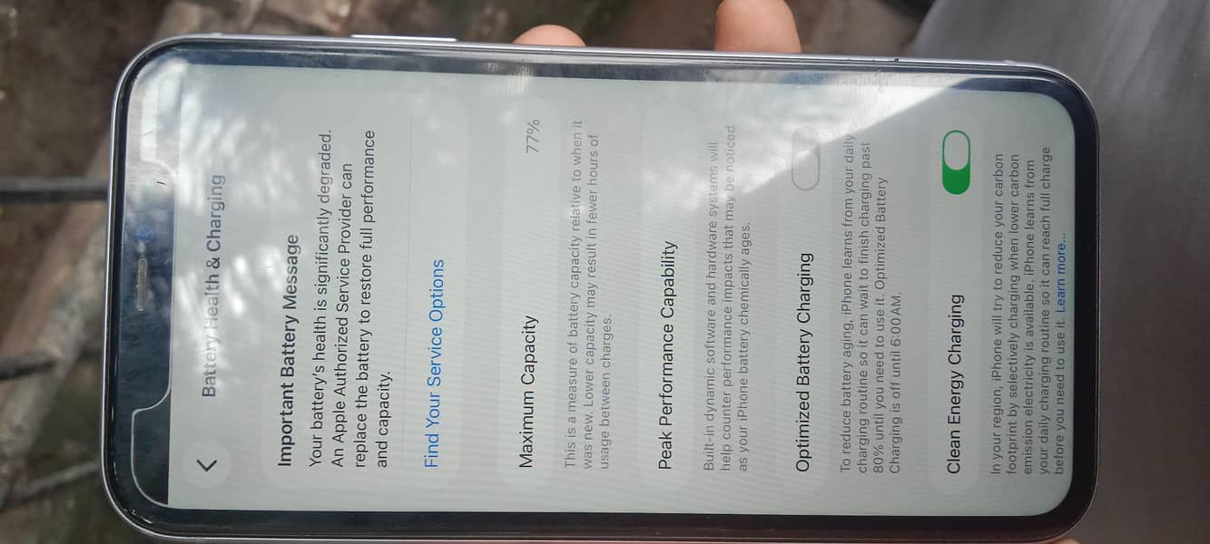 Apple iPhone 11 4