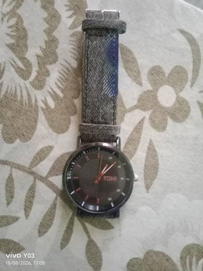 classic Tomy Hilfiger watch exilant condition