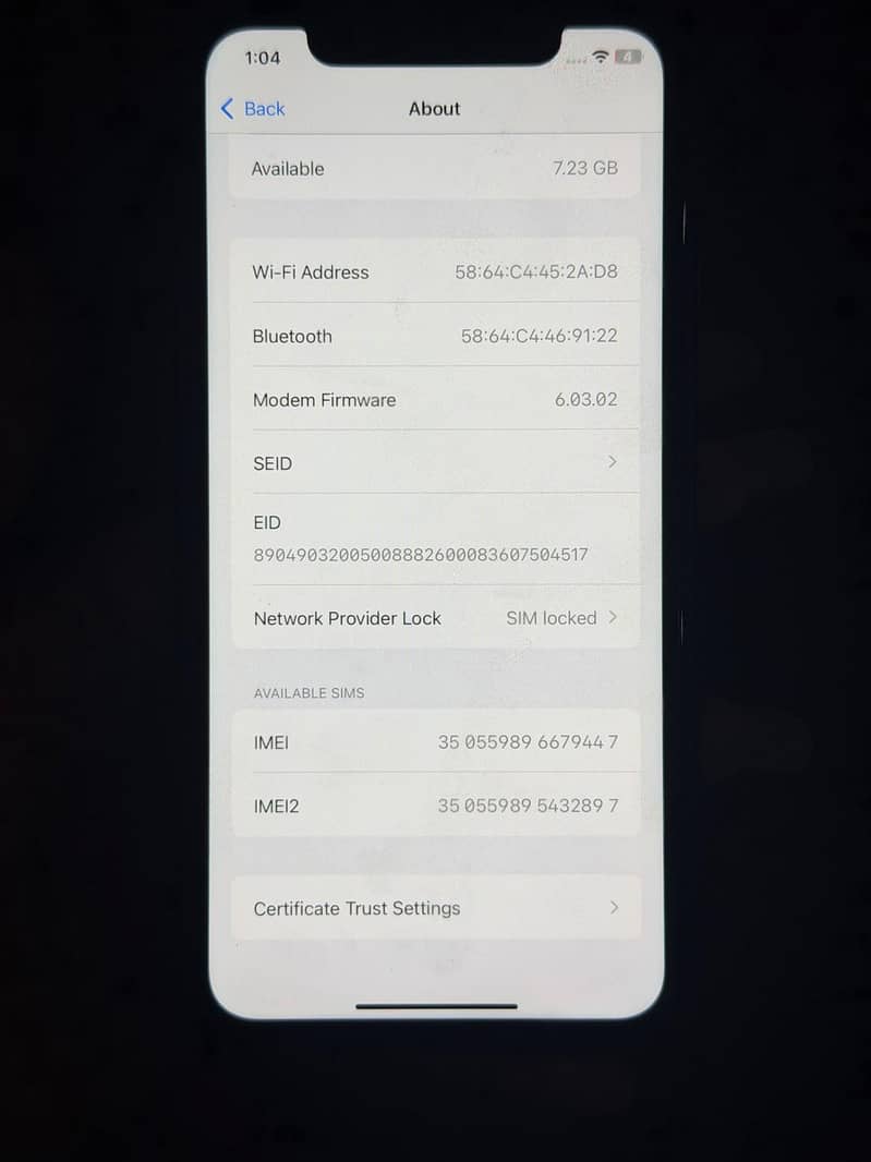 Apple iPhone 11 4
