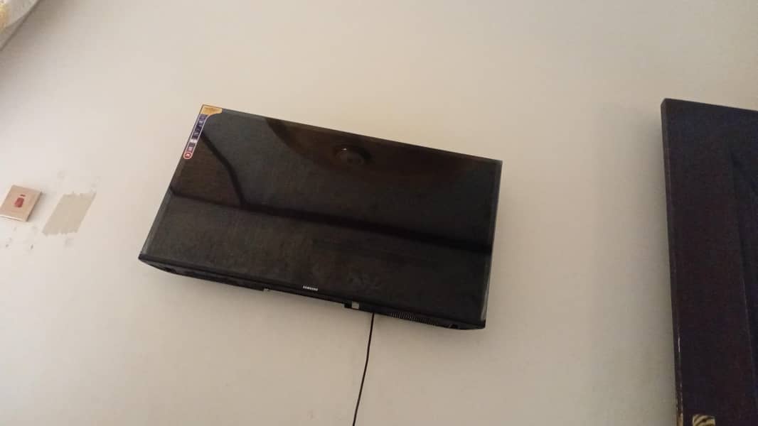 led 40" tv 3