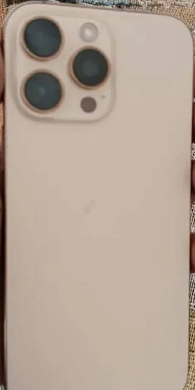 Apple iPhone 16 Pro Max
