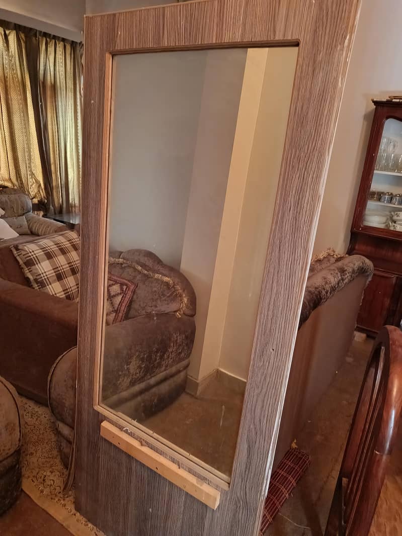 wall hanging dressing table 3