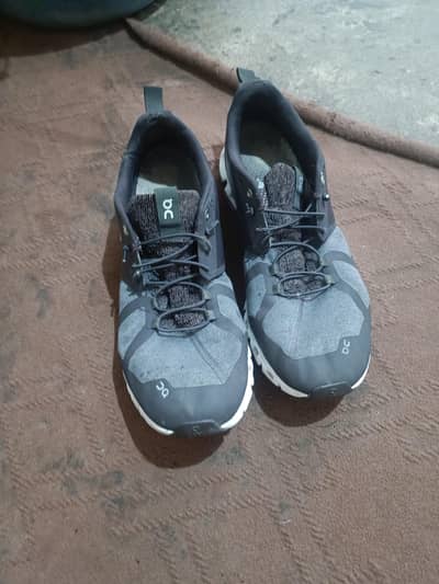 QC on cloud shoes 100% original best for running shoes