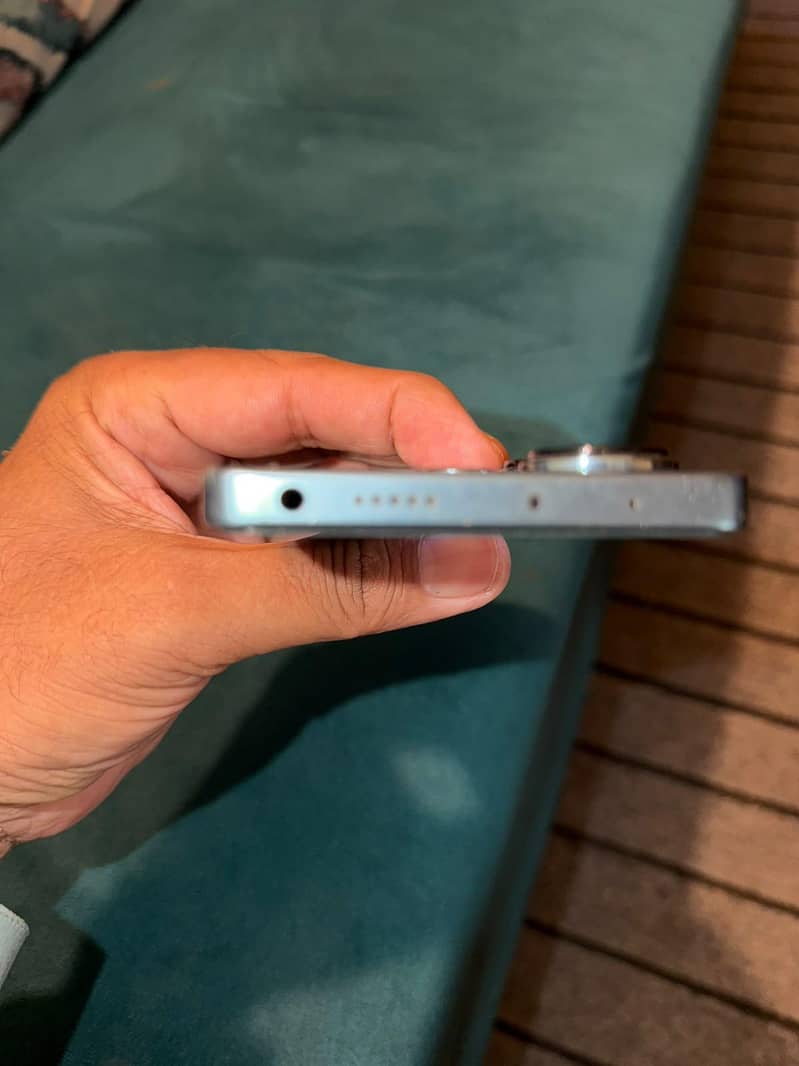Xiaomi Redmi Note 13 Pro 3