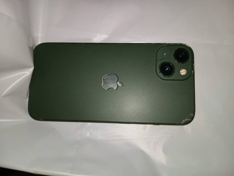 Apple iPhone 13 1