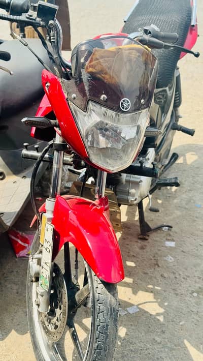YBR 125