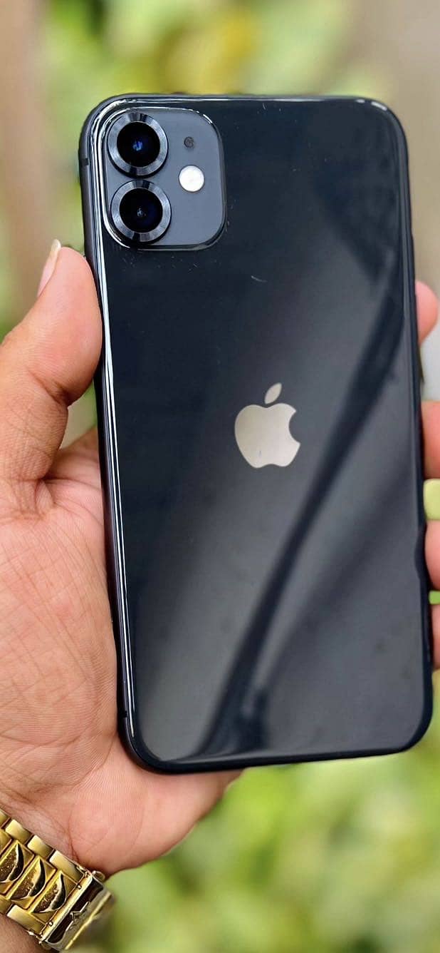 Apple iPhone 11 0