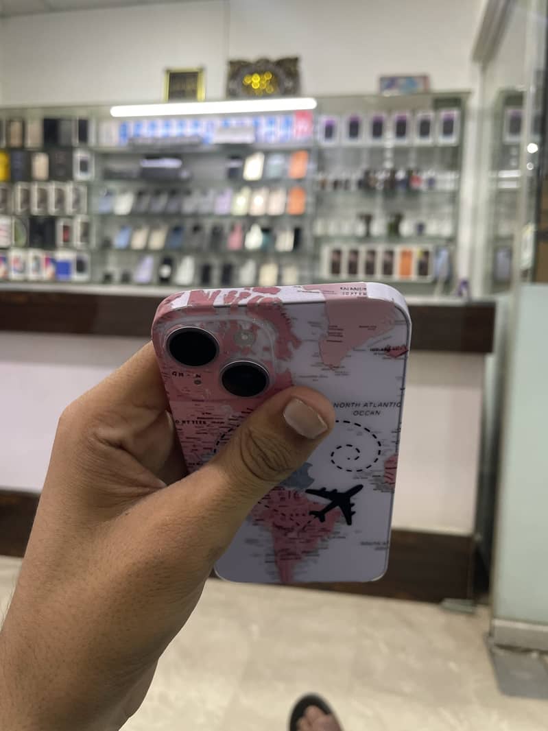 Apple iPhone 14 2