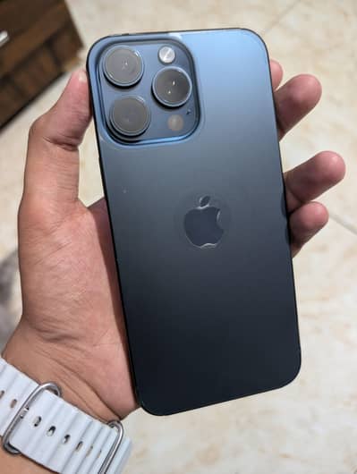 Apple iPhone 15 Pro Max