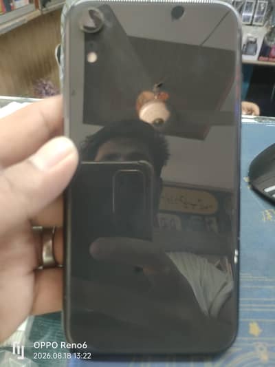 Apple iPhone XR