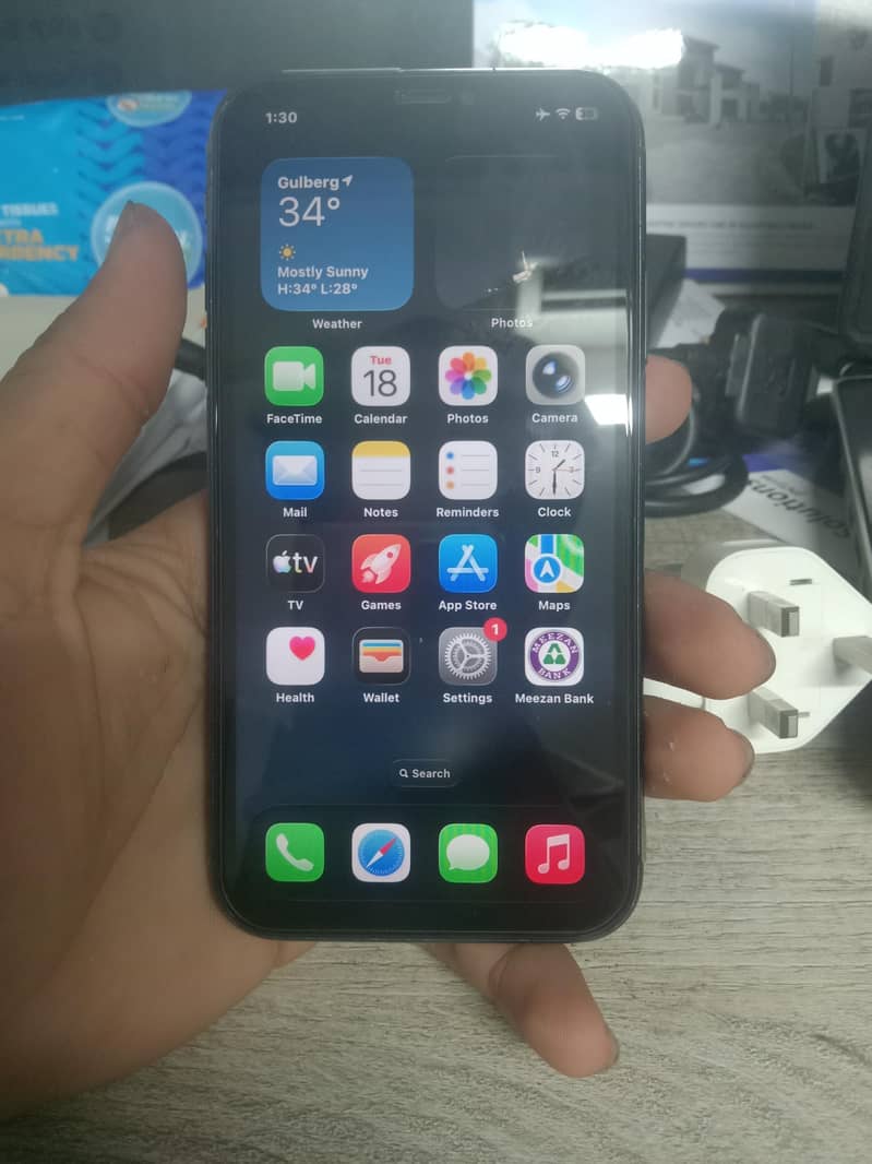 Apple iPhone 11 3