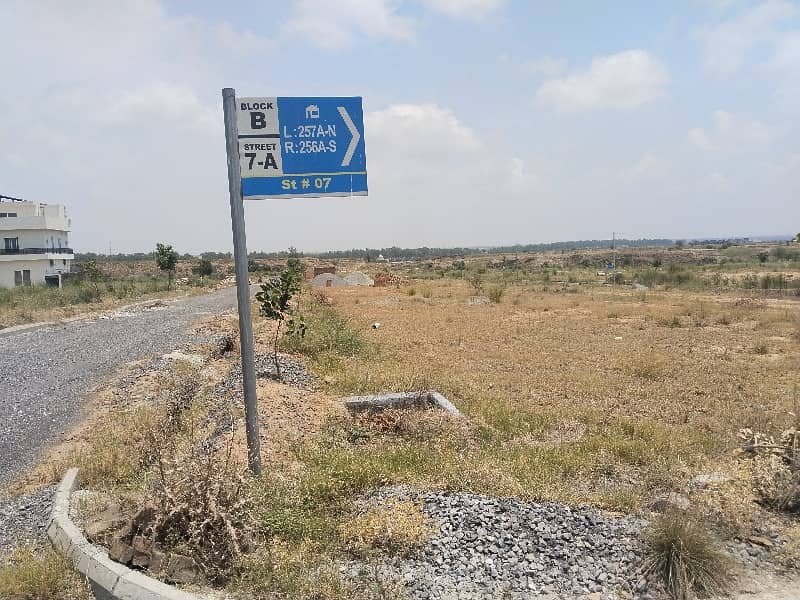 Plot For Sale 0