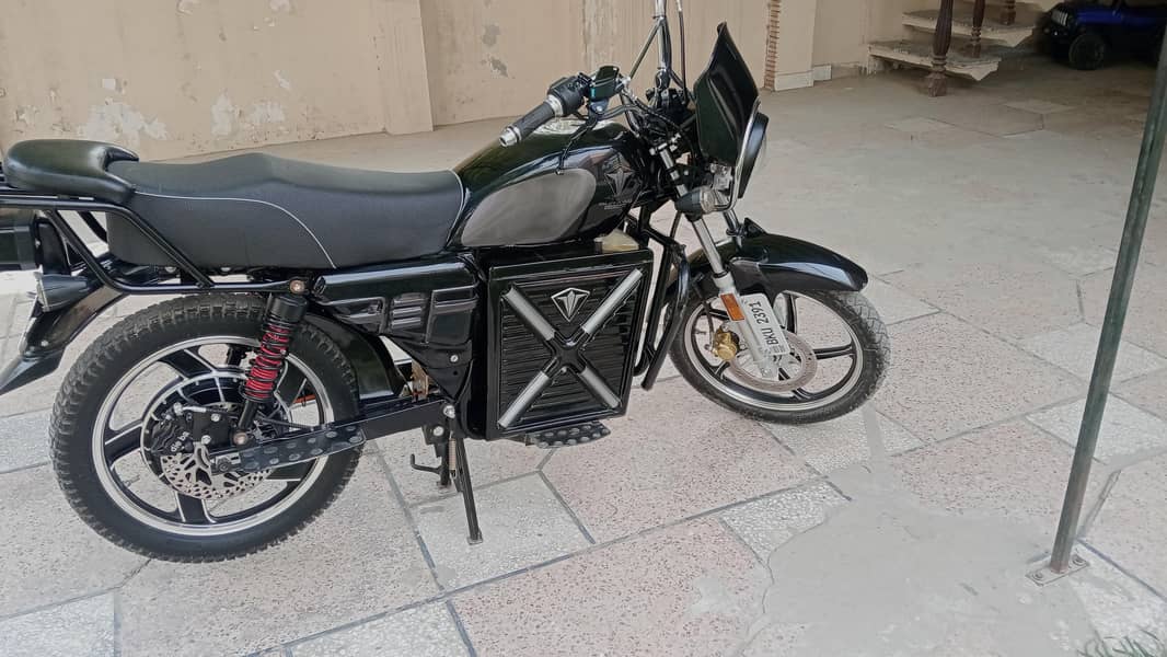 Burak wheels ak charge py 180km average ha 2