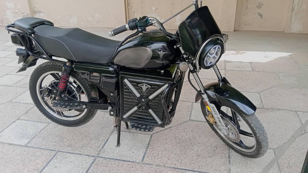 Burak wheels ak charge py 180km average ha 6