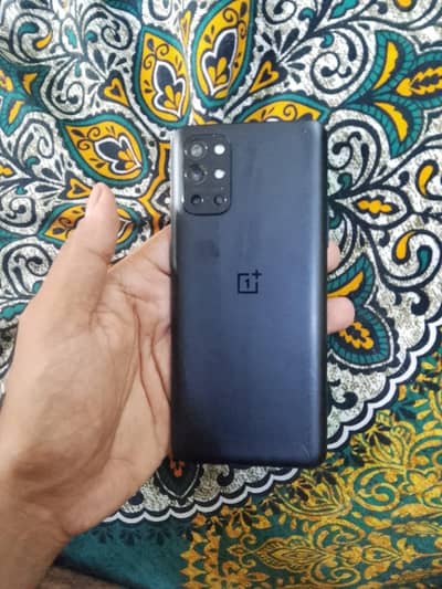 One Plus 9R