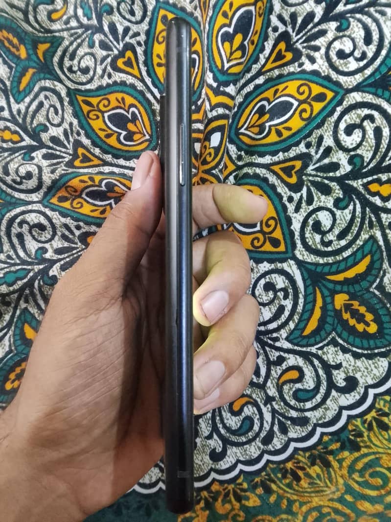 One Plus 9R 3