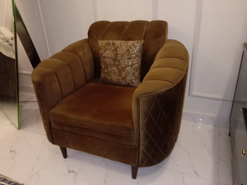 |Sofa set|Excellent Condition|03072401657 5