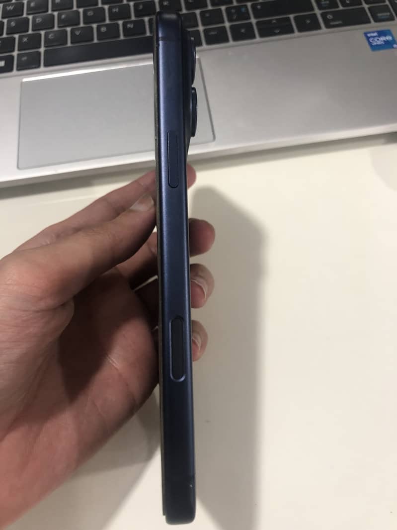Apple iPhone 17 Pro Max 1