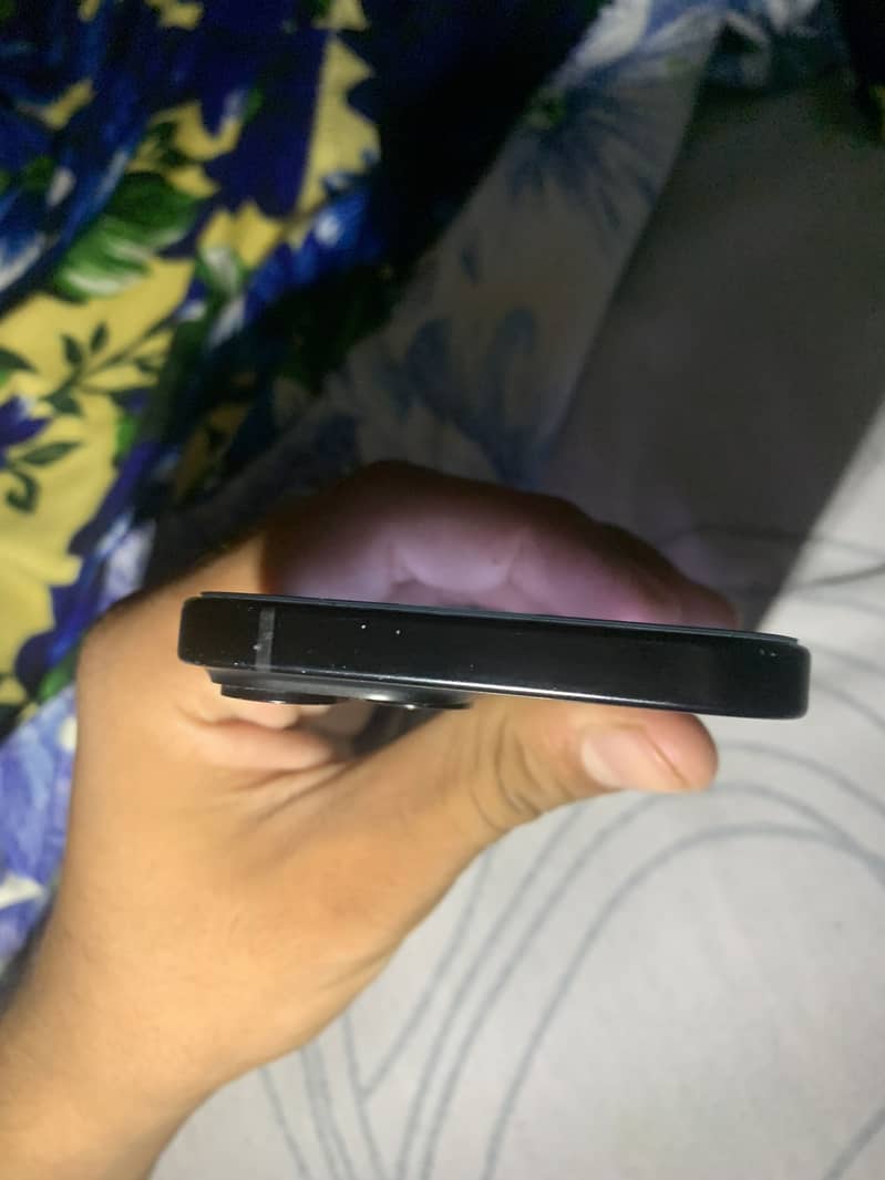 Apple iPhone 15 1