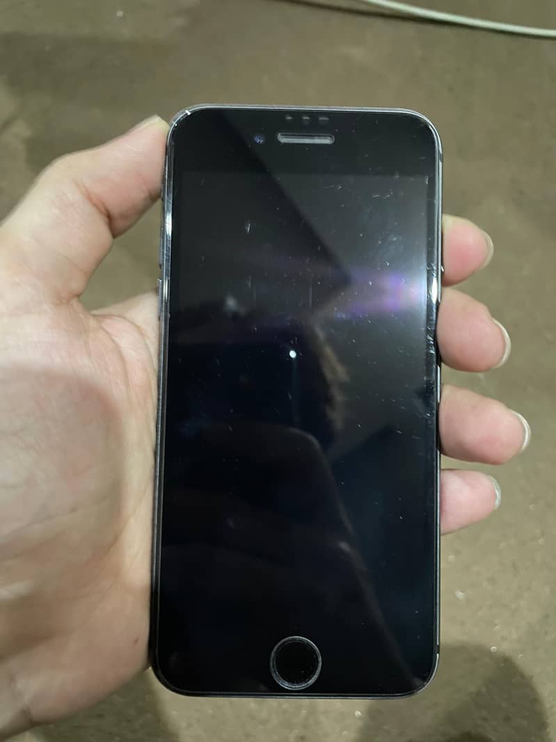 Apple iPhone 8 2
